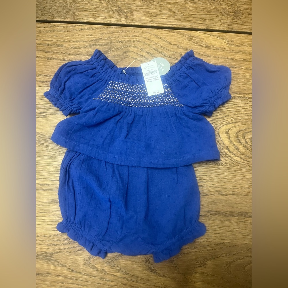 Blue Baby Girls The Gap Two-Piece Smocked Top & Bloomers Set
